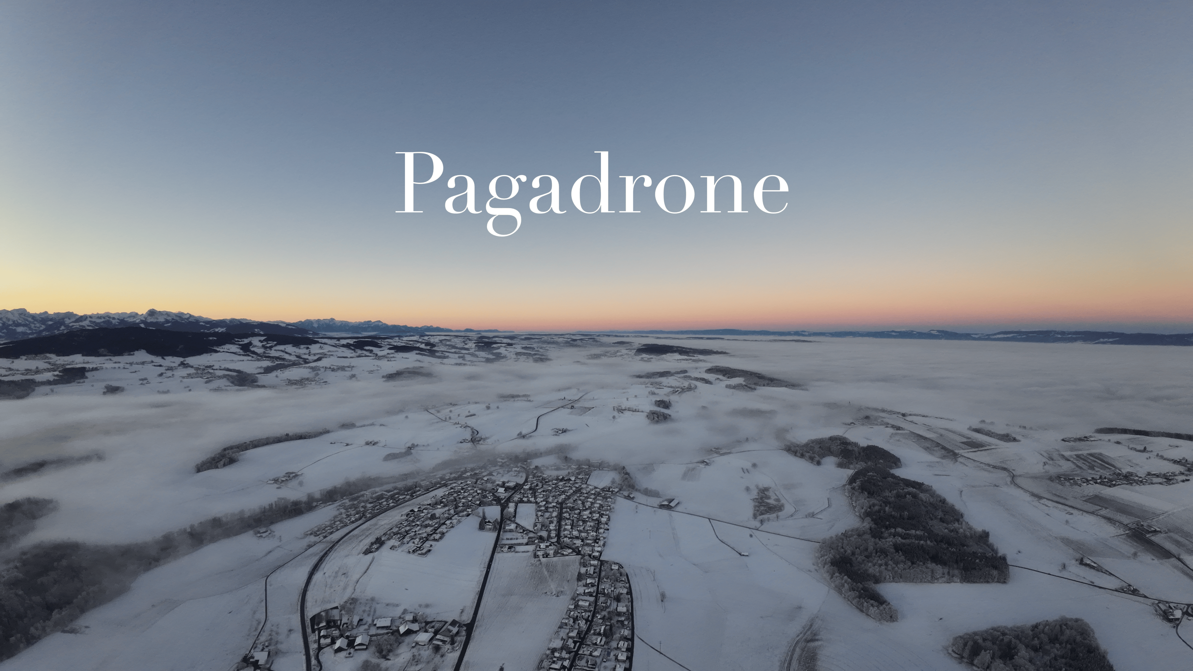 Levé de soleil pris en drone en haute altitude
